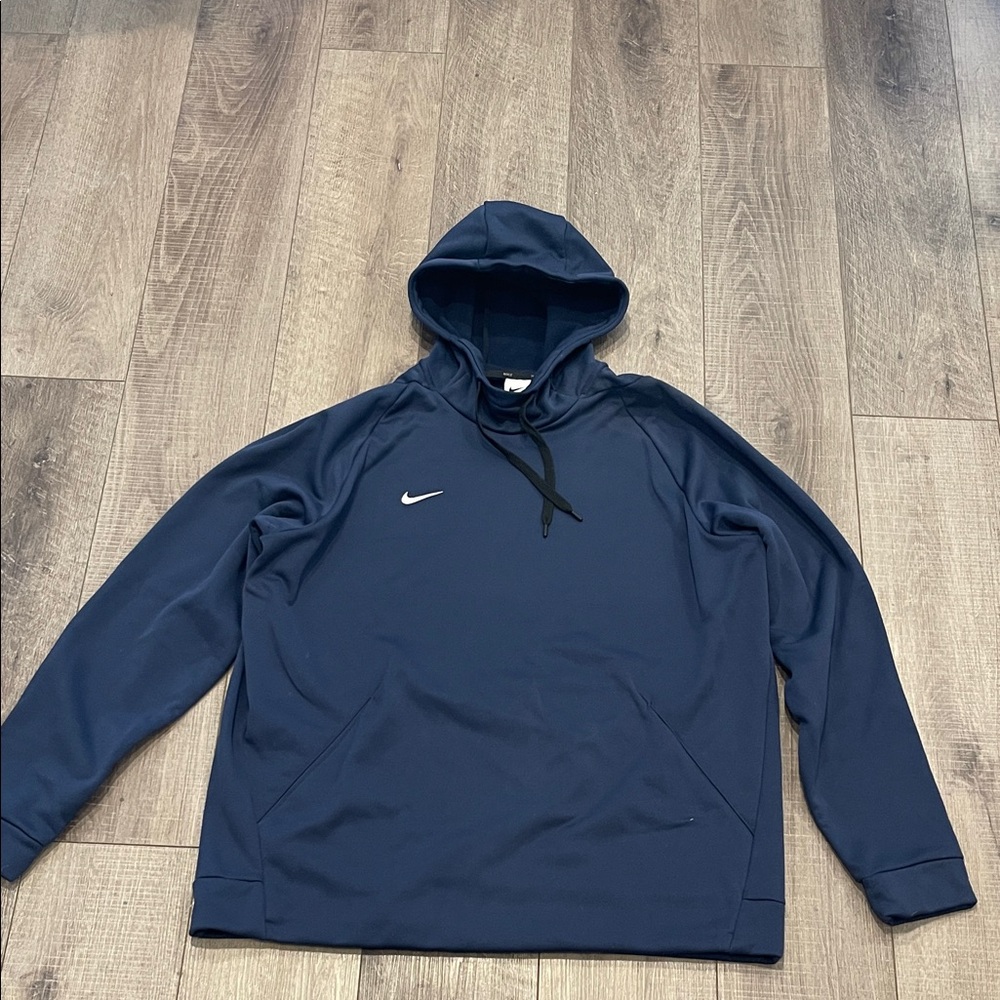 Nike Dri Fit hoodie men’s New With No Tags. In Deep Blue